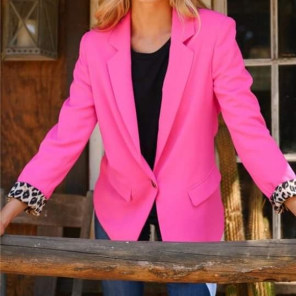 Hot Pink Blazer With Leopard Lining - Picture 3 of 4